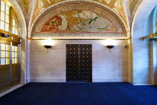 wellington-building-door