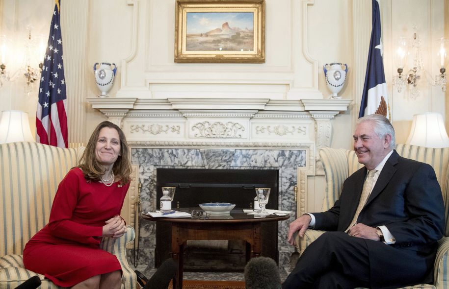 La ministre canadienne des Affaires étrangères, Chrystia Freeland, rencontrait son homologue américain, Rex Tillerson, mercredi. Photo: Andrew Harnik Associated Press