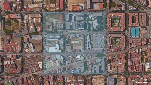 Ce plan de mobilité urbaine proposé par les autorités de la capitale catalane en 2014 est doté à sa base de super-blocs érigés en série et composés chacun de neuf pâtés de maisons traditionnels.