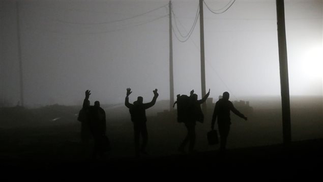 Près de 200 000 Salvadoriens aux États-Unis, dont le statut spécial vient d’être résilié au début du mois par Donald Trump, tenteront-ils d’entrer illégalement au Canada? Photo Credit: Reuters/Chris Wattie