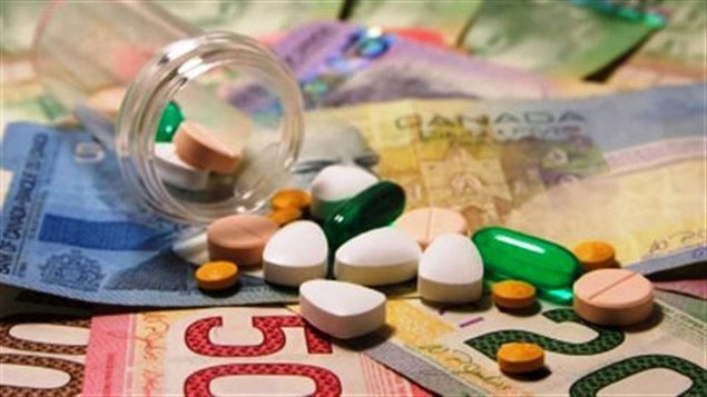 Un régime national d’assurance médicaments permettrait des achats en gros, ce qui abaisserait le prix des médicaments et les frais d’administration. Photo : Radio-Canada