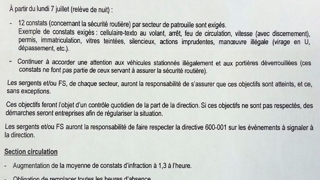 Une note de service destinée aux policiers de la Régie intermunicipale de police Richelieu Saint-Laurent, au sud-est de Montréal, dont Radio-Canada a obtenu copie, énonce clairement un objectif de 12 constats d'infraction par quart de travail, en prévision de l'été et de l'automne 2014.