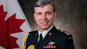 Le brigadier-général Hugh Colin MacKay est le médecin général des Forces armées canadiennes.(MDN)