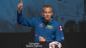 L’astronaute originaire de Québec David Saint-Jacques est le prochain Canadien à s’envoler vers la Station spatiale internationale où il effectuera une mission de six mois. Photo Credit: Radio-Canada