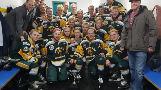 Il y avait 24 joueurs dans l'équipe des Broncos de Humboldt, avec des membres de âgés de 16 à 21 ans. (Humboldt Broncos / Twitter)