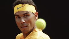 Rafael Nadal a raison de Denis Shapovalov au Masters de tennis de Rome en Italie.