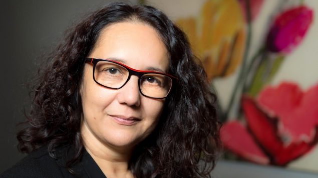 Sabrina Lemeltier dirige une maison qui héberge des femmes victimes de violence.