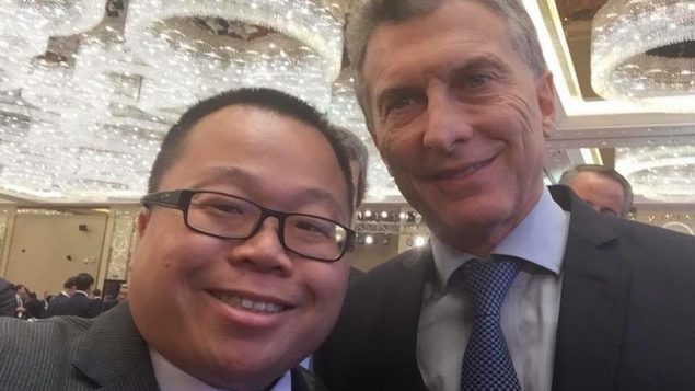 Winston Chan en compagnie du président de l'Argentine Mauricio Macri.