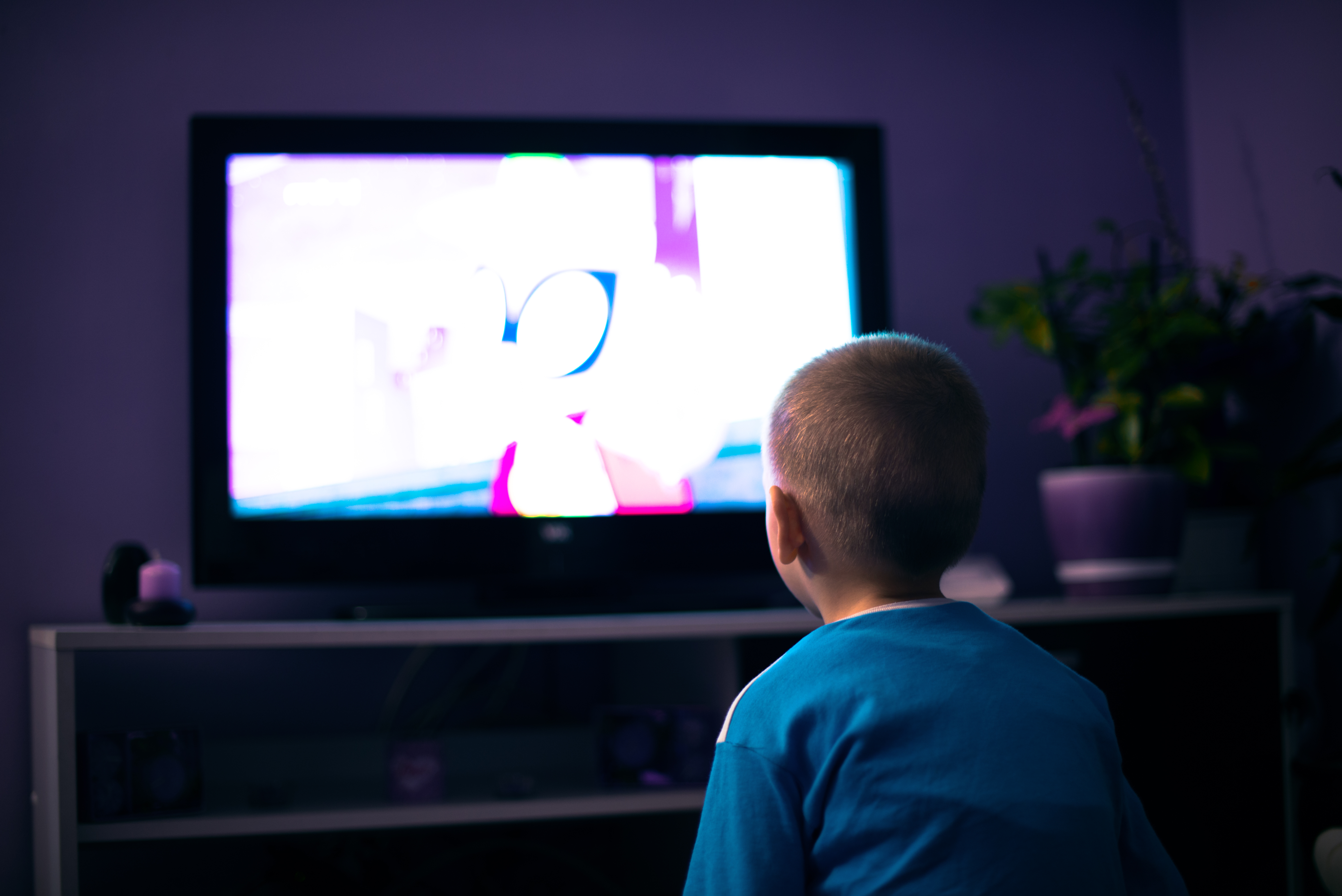 La télé pour les enfants : attention danger ! 