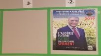 Affichage électoral au niveau du Consulat d'Algérie à Montréal pour l'élection présidentielle algérienne du 12 décembre 2019 - Photo : Samir Bendjafer / RCI