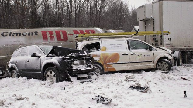 Selon les données du bilan routier, 20 % des victimes ne portaient pas de ceinture de sécurité. - Photo (archives): La Presse Canadienne