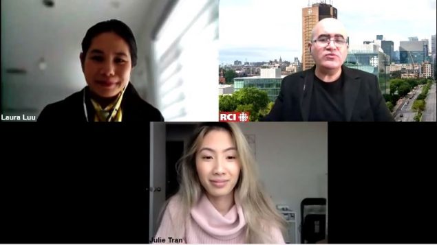 Laura Luu (en haut à gauche) et Julie Tran, deux des co-fondatrices du Groupe d’entraide contre le racisme envers les asiatiques au Québec, en entrevue avec le journaliste Samir Bendjafer de Radio Canada International - Photo : RCI