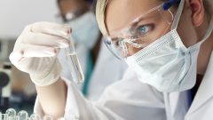 Selon le gouvernement canadien, « les activités d'espionnage et d'ingérence étrangère menées en personne ou par des moyens électroniques menacent concrètement l'intégrité de la recherche, la propriété intellectuelle et les intérêts commerciaux du Canada.» - Photo : iStock / Dmbaker