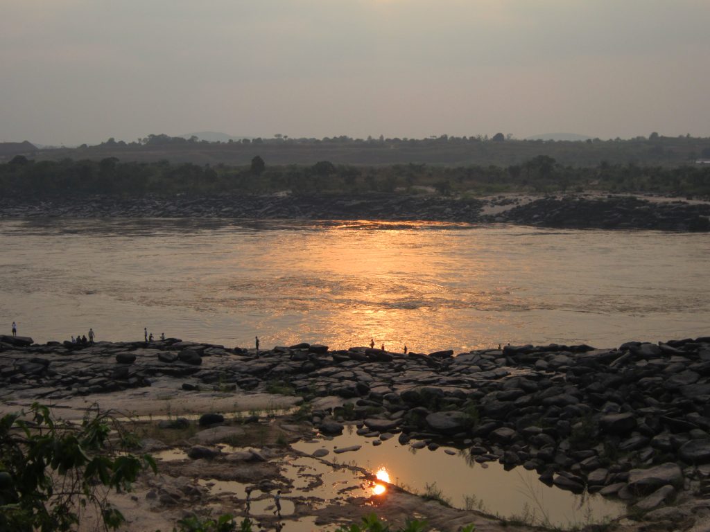 KIN FLEUVE CONGO