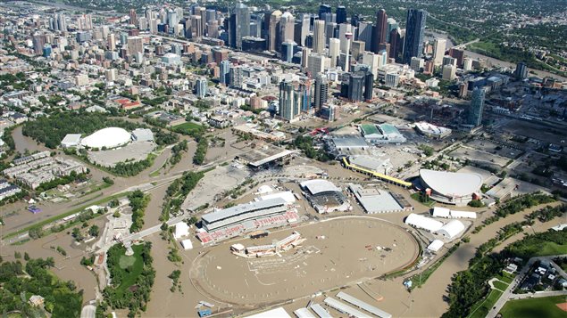 PC_130622_g355j_inondations-calgary_sn635