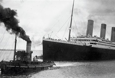 El Titanic zarpa del puerto de Southampton el 10 de abril de 1912. (AFP / Southampton City Council)