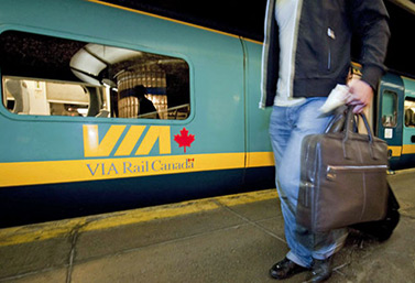 Via Rail, créée en 1977, transporte 80 % de ses passagers dans le corridor Québec-Windsor. (Peter McCabe/Canadian Press)