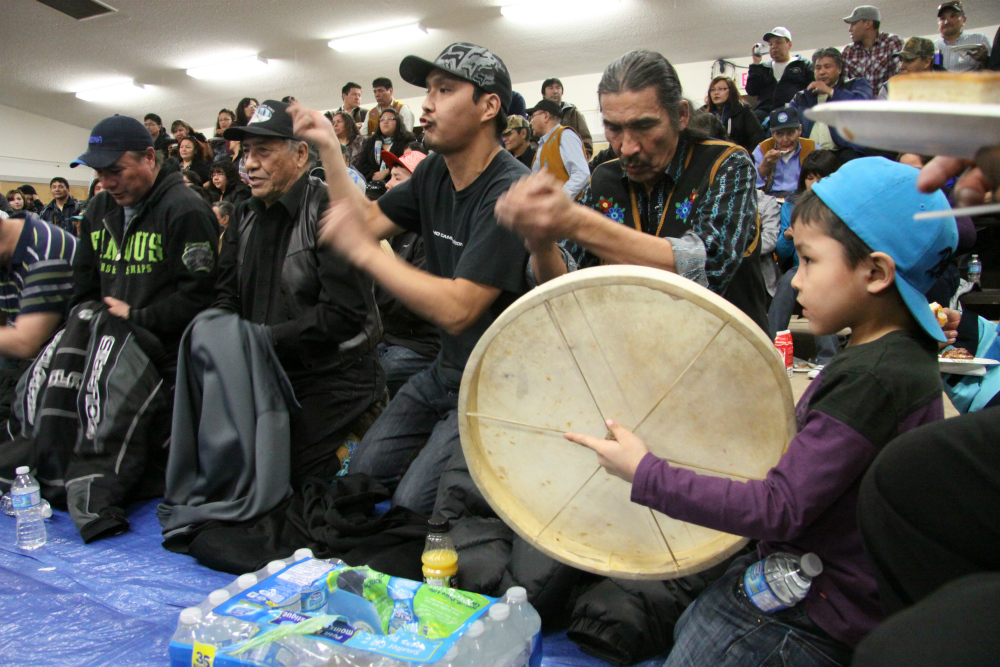 Dene_Hand_Games_2012