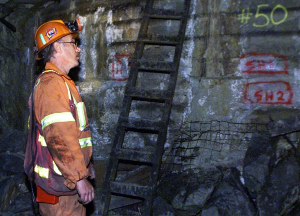 Giant_Mine_arsenic