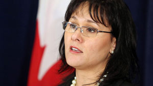 La ministre de la Santé du Canada, Leona Aglukkaq. (CBC)