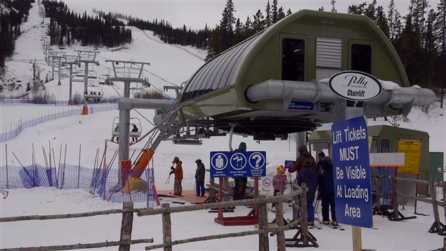 Le remonte-pente du mont Sima près de Whitehorse au Yukon. (archive) (Christian Molgat / Radio-Canada. ca)