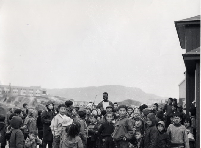 Tété-Michel Kpomassie à Qaqortoq, Groenland, 1965