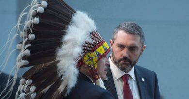 yukon-11-premieres-nations-signent-entente-secteur-minier