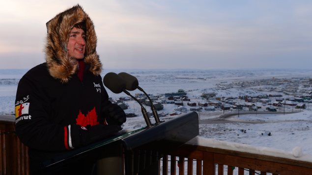 le-premier-ministre-justin-trudeau-en-visite-dans-le-nord-du-canada