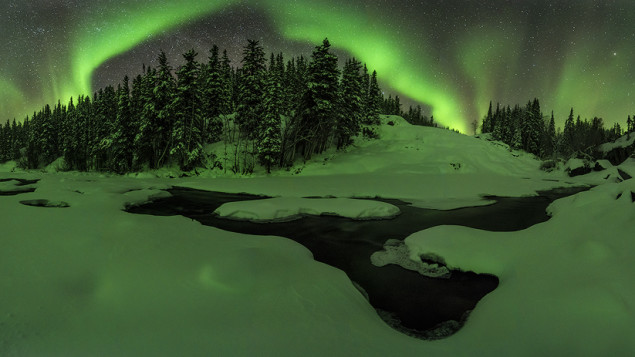 photographe-parcourt-3800-km-en-quatre-jours-pour-aurores-boreales-1