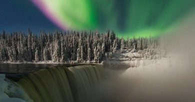 photographe-parcourt-3800-km-en-quatre-jours-pour-aurores-boreales