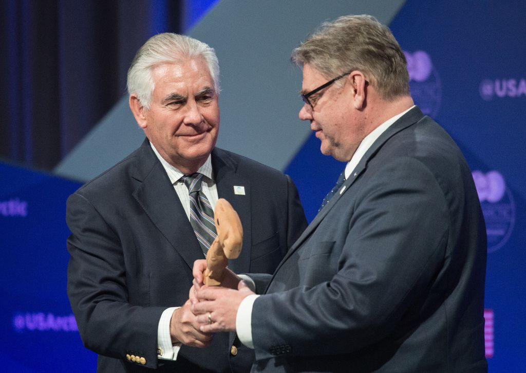 entrevue-la-presidence-du-conseil-de-larctique-passe-a-la-finlande