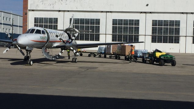 nord-du-manitoba-des-chefs-autochtones-veulent-mettre-fin-au-monopole-des-compagnies-aeriennes