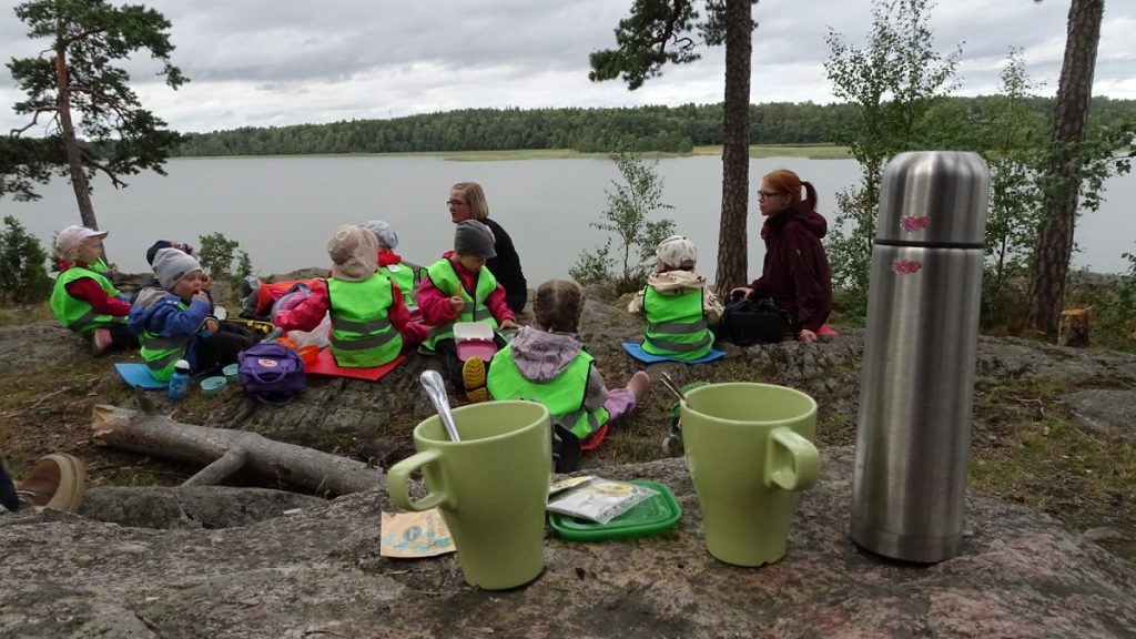 faire-la-classe-dans-la-foret-finlandaise-2