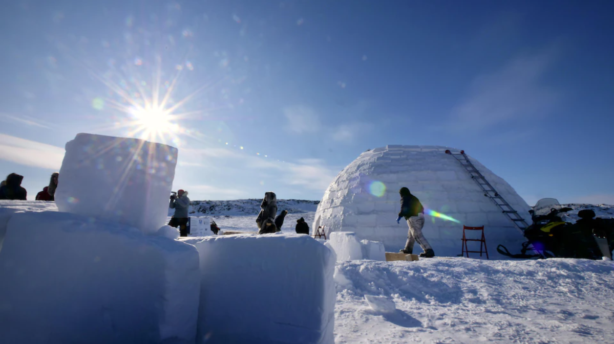 Un immense igloo au cœur d’un festival canadien valorisant l’art et la