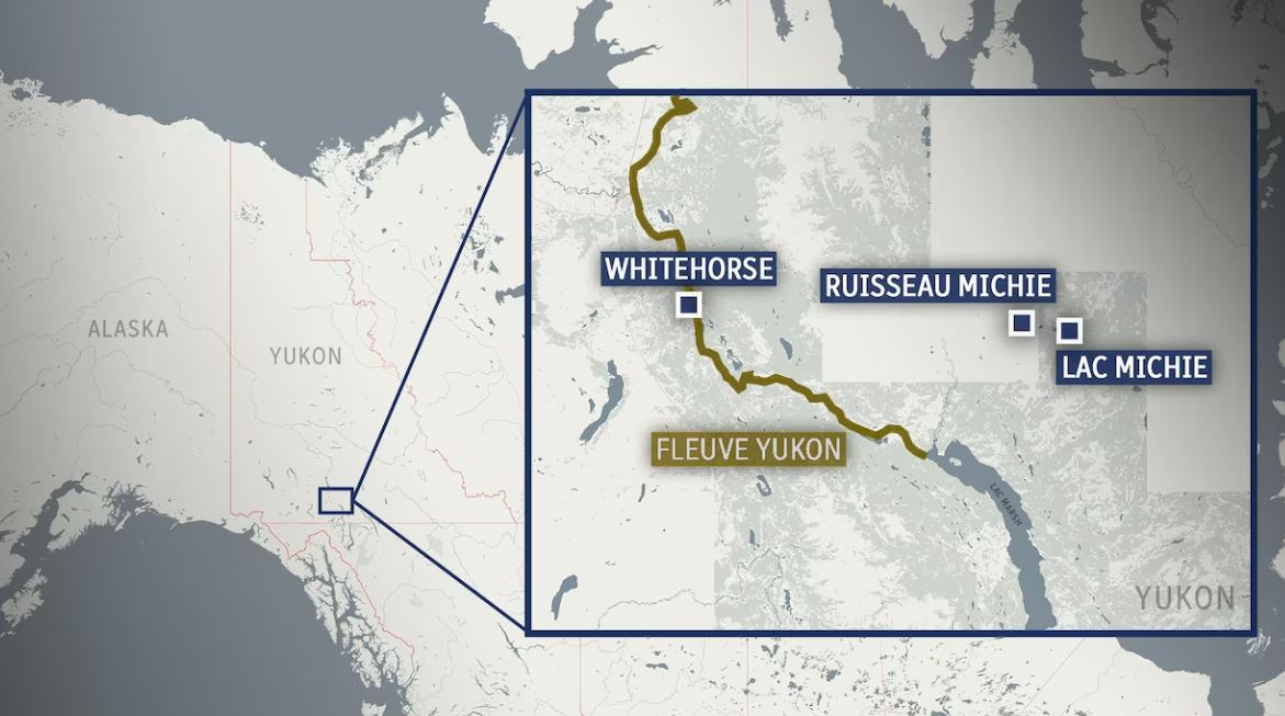 Carte montrant la localisation du ruisseau et du lac Michie, à l'est de Whitehorse et du fleuve Yukon.