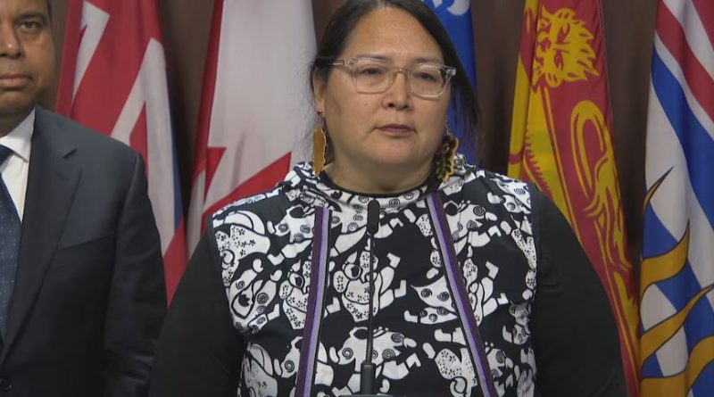 Aluki Kotierk a été présidente de l'organisme territorial inuit Nunavut Tunngavik pendant 8 ans. Elle a aussi été membre de l'Instance permanente sur les questions autochtones des Nations Unies.