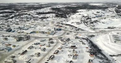 Une vue aérienne de Kuujjuaq, au Nunavik, le 23 janvier 2025.