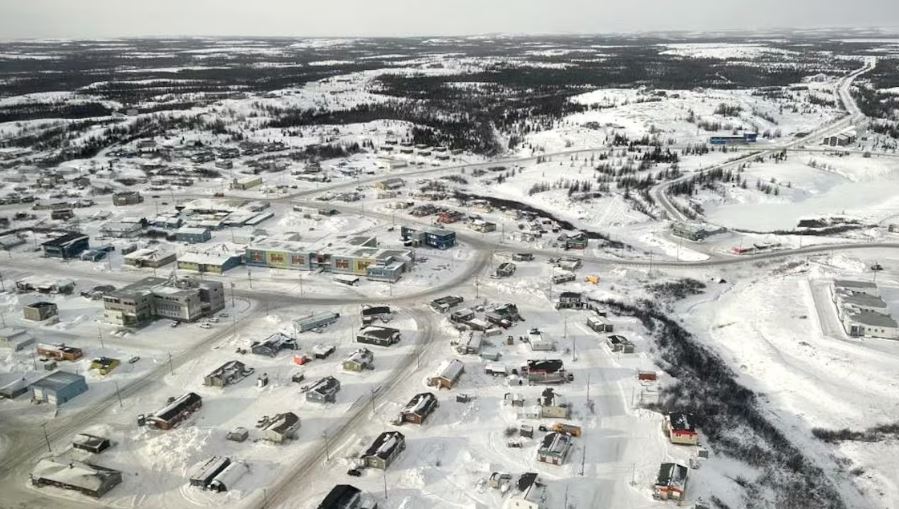 Une vue aérienne de Kuujjuaq, au Nunavik, le 23 janvier 2025.
