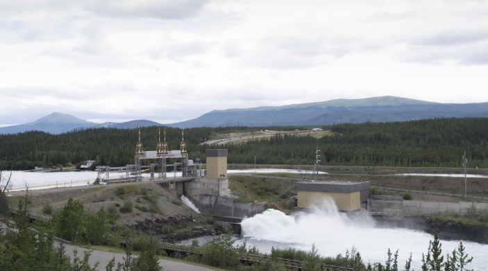 Le barrage hydroélectrique de Whitehorse.