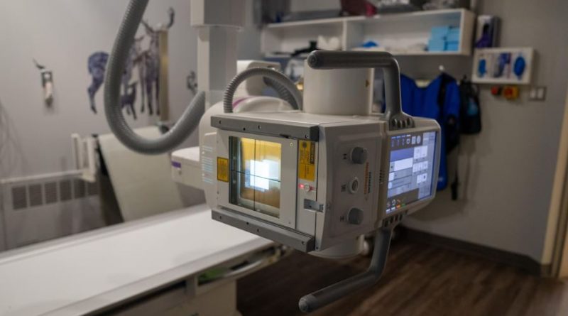 Une machine de radiographie.