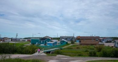 Une photo de la communauté de Behchokǫ.