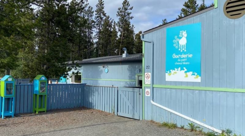 La garderie Le petit cheval blanc de Whitehorse, au Yukon.