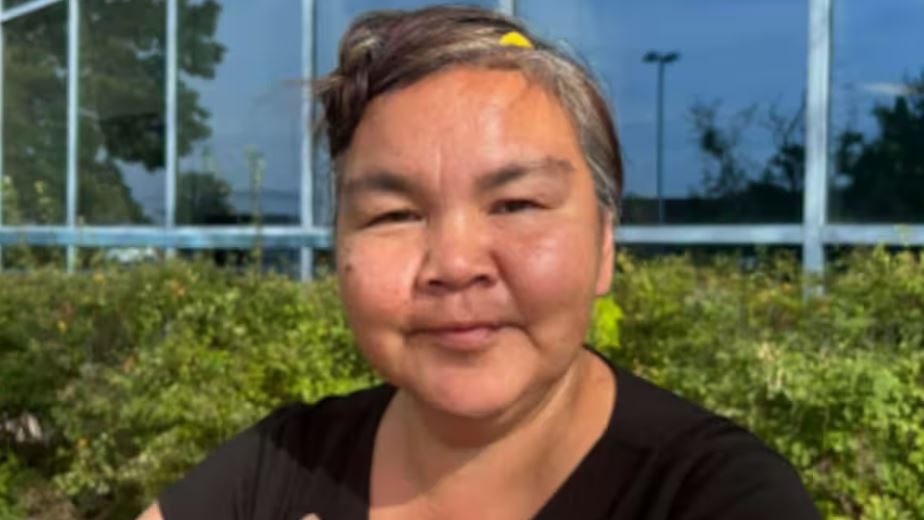 Jeannie Louisa Tuumasi.