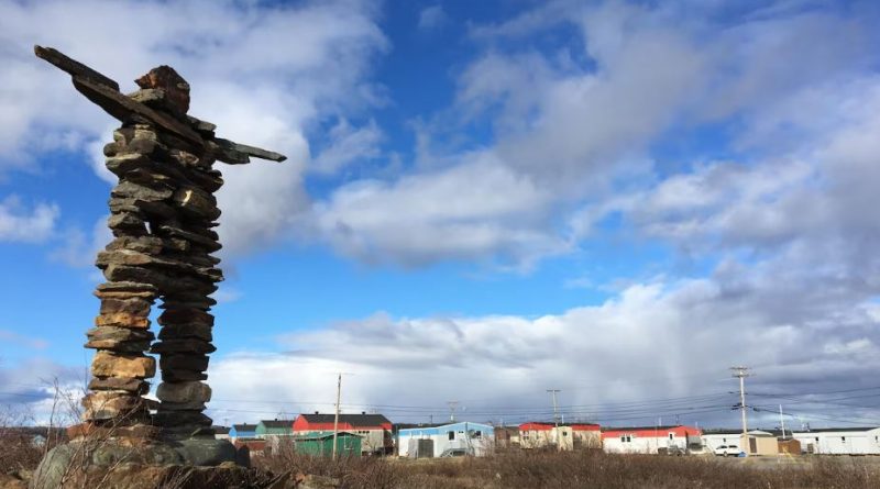 Inukshuk à Kuujjuaq.