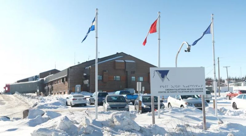 L'hôpital de Kuujjuaq, en hiver.