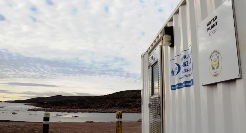 L'usine d'eau de Kugaaruk.