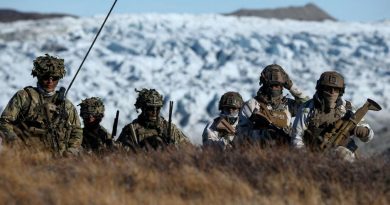 Des soldats au Groenland.