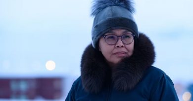 La députée fédérale du NPD du Nunavut, Lori Idlout.