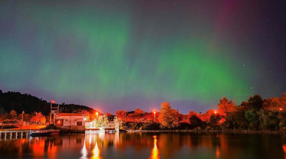 Des aurores boréales.
