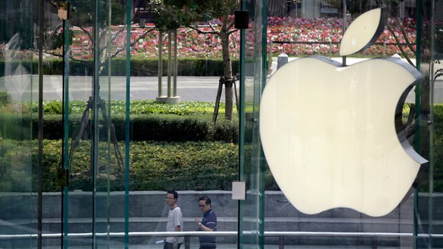 130910_qp7td_unepremiere_apple_chine_sn635